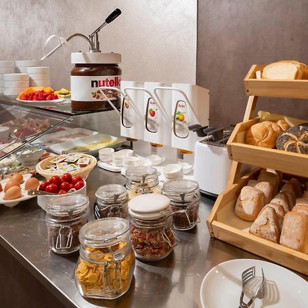 B&B Primrose Residence Hotel リミニ エクステリア 写真