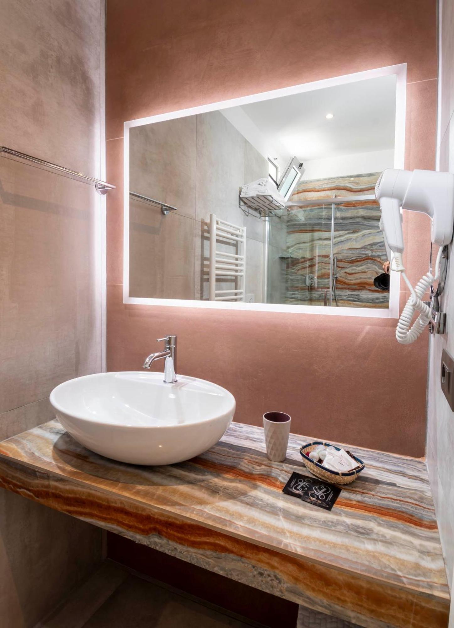 B&B Primrose Residence Hotel リミニ エクステリア 写真